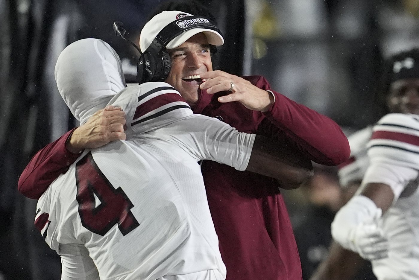 Raheim Sanders scores 3 TDs as South Carolina beats No. 24 Vanderbilt 28-7 | iNFOnews.ca Raheim Sanders scores 3 TDs as South Carolina beats No. 24 Vanderbilt 28-7 | iNFOnews.ca