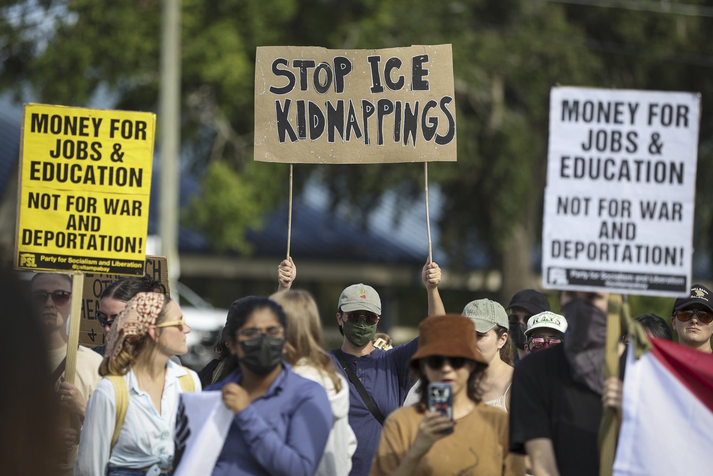 Emboldened Democrats are starting to push back on Trump's immigration plans | iNFOnews.ca