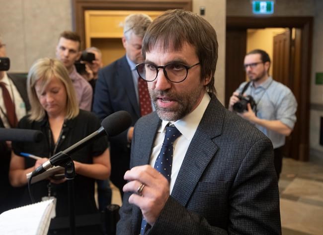 'Some people were confused' about media-licensing comment, says Guilbeault | iNFOnews.ca
