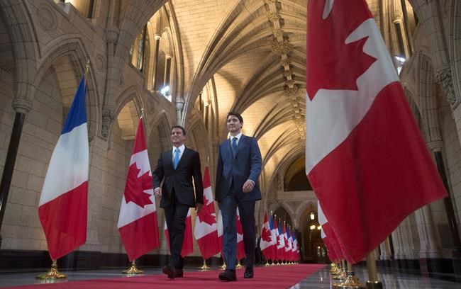 Visiting French PM endorses Clinton in U.S. vote, says world 'rejected' Trump | iNFOnews.ca Visiting French PM endorses Clinton in U.S. vote, says world 'rejected' Trump | iNFOnews.ca