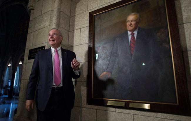 Former PM Paul Martin's portrait the 21st to hang beside Confederation Hall | iNFOnews.ca CP1994082387