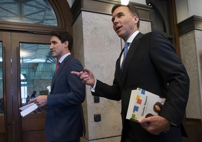 Liberals promise tax credit, EI benefit to help workers | iNFOnews.ca Liberals promise tax credit, EI benefit to help workers | iNFOnews.ca