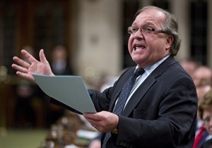 Harper government goes to Federal Court to force First Nations to post finances | iNFOnews.ca CP31032616