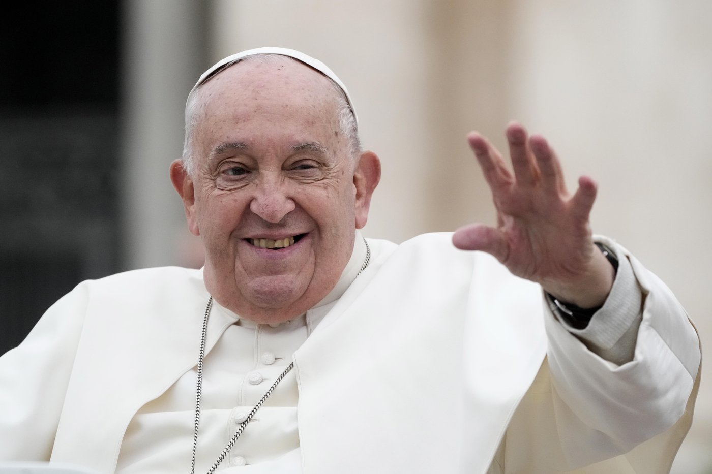 Pope approves new papal funeral rites to simplify ritual, allow for burial outside the Vatican | iNFOnews.ca