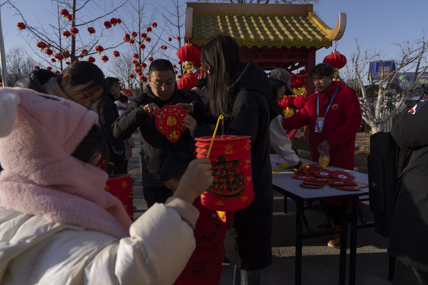 Thousands in Taiwan and China celebrate the Lantern Festival with high hopes and rice dumplings | iNFOnews.ca Thousands in Taiwan and China celebrate the Lantern Festival with high hopes and rice dumplings | iNFOnews.ca