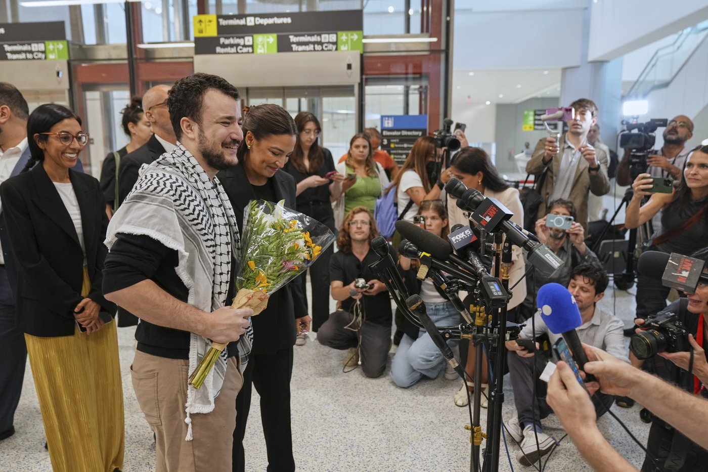 Mahmoud Khalil vows to continue protesting Israel and the war in Gaza after release from detention | iNFOnews.ca Mahmoud Khalil vows to continue protesting Israel and the war in Gaza after release from detention | iNFOnews.ca