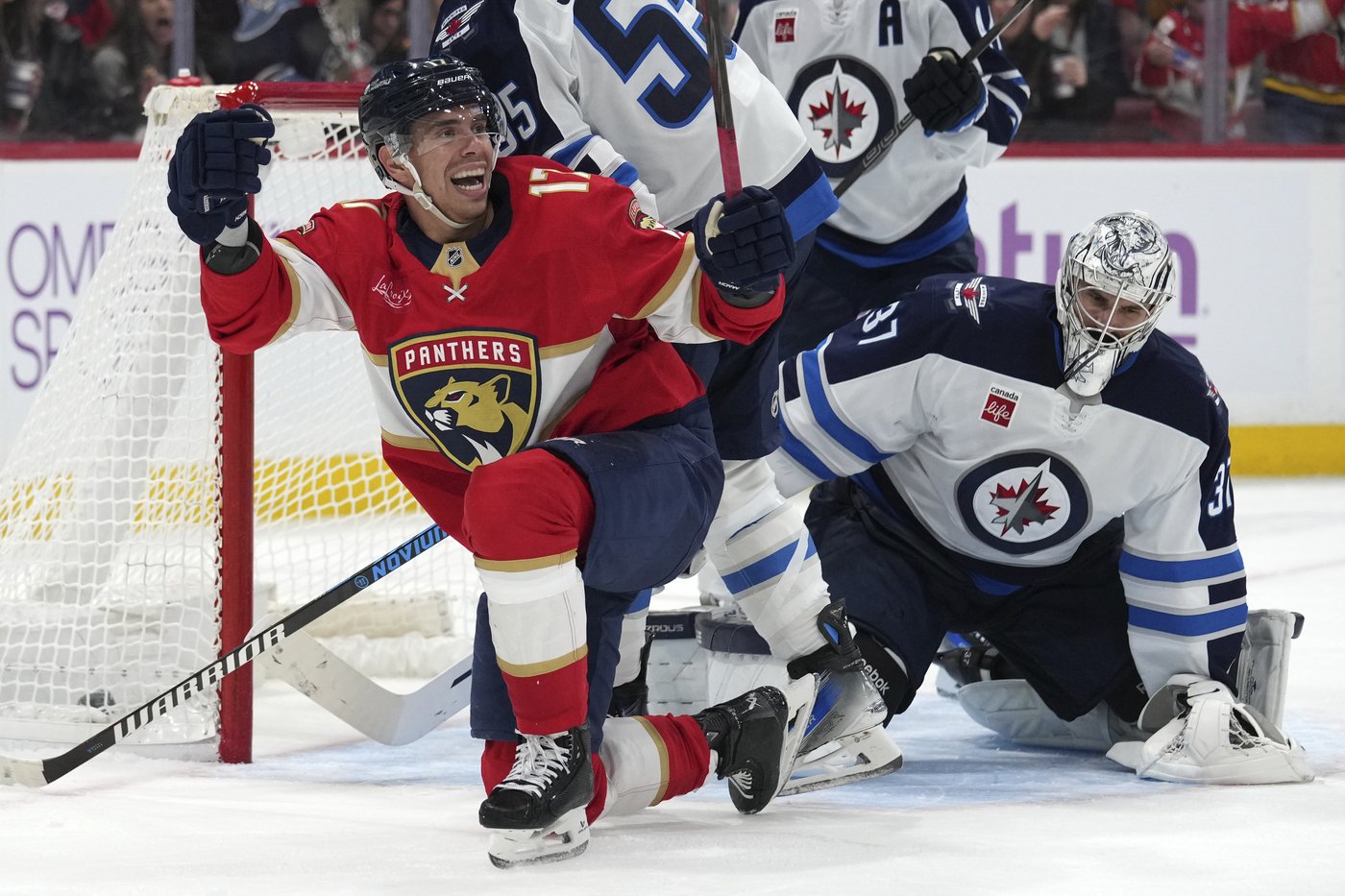 Bobrovsky gets shutout, Panthers roll past NHL-leading Jets 5-0 to snap 2-game slide | iNFOnews.ca Bobrovsky gets shutout, Panthers roll past NHL-leading Jets 5-0 to snap 2-game slide | iNFOnews.ca