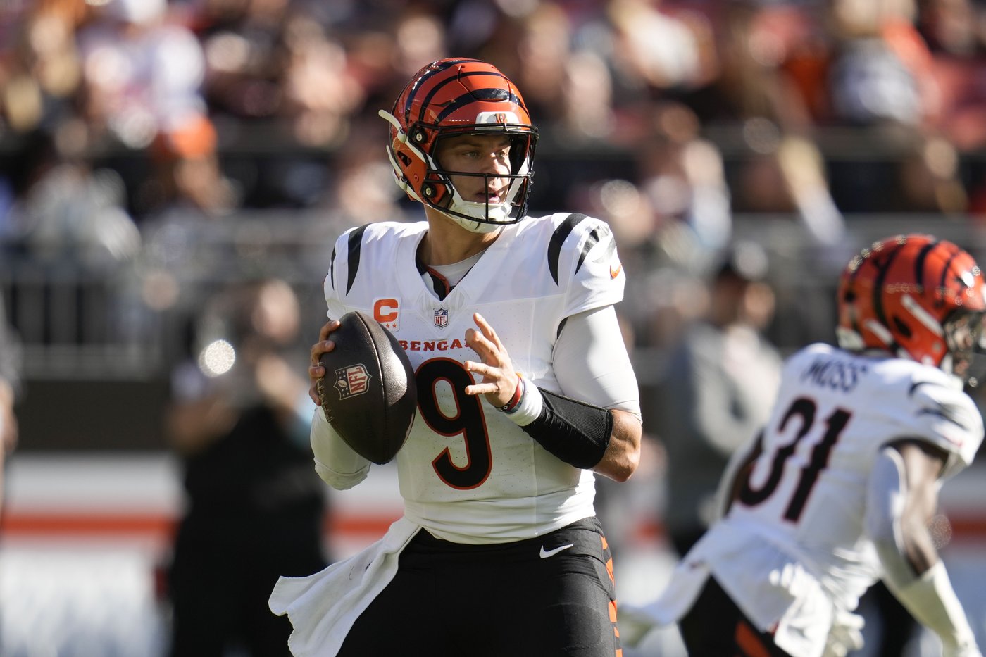 Eagles look to stay near the top of the NFC East as the Bengals eye .500 | iNFOnews.ca