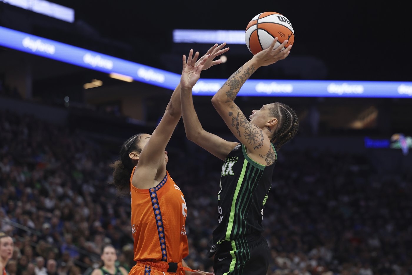 Marina Mabrey's six 3s lift Sun to 73-70 win over Lynx in Game 1 of WNBA playoffs semifinal | iNFOnews.ca Marina Mabrey's six 3s lift Sun to 73-70 win over Lynx in Game 1 of WNBA playoffs semifinal | iNFOnews.ca