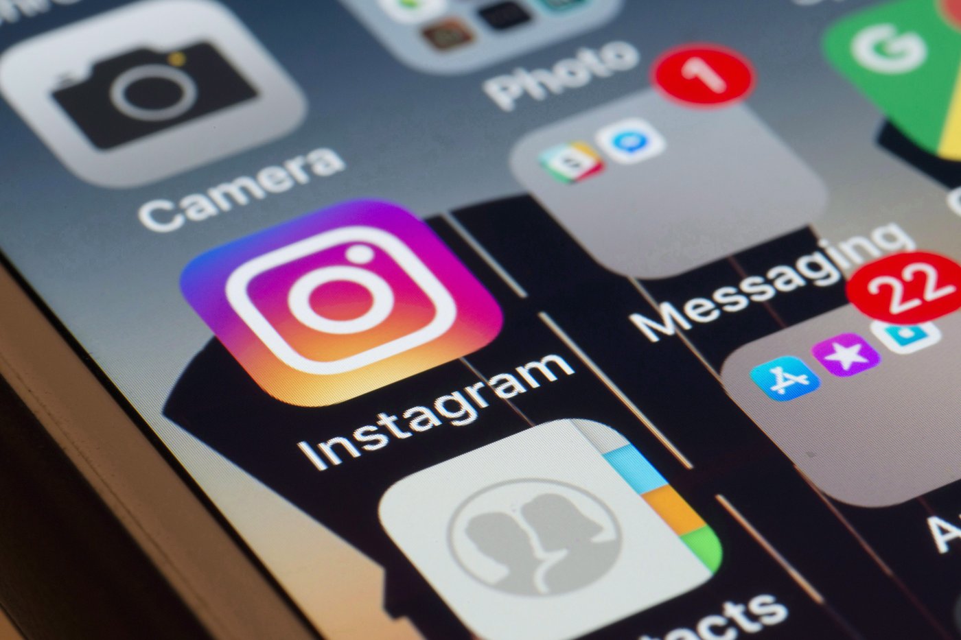 Meta's move away from fact checking may allow wider spread of misinformation: experts | iNFOnews.ca