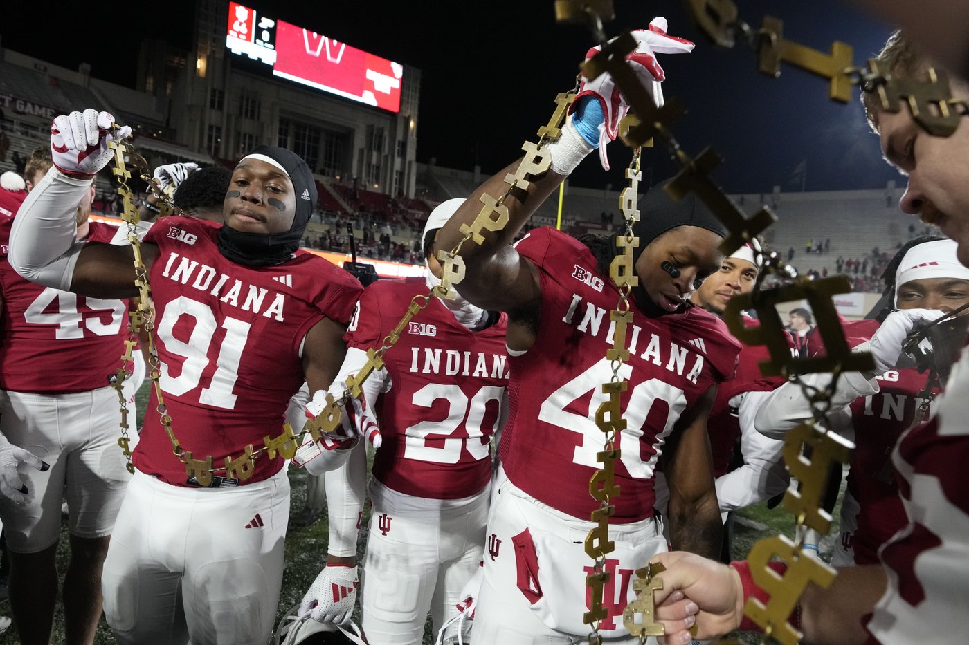 No. 9 Indiana delivers emphatic message to playoff committee with another historic rout | iNFOnews.ca No. 9 Indiana delivers emphatic message to playoff committee with another historic rout | iNFOnews.ca