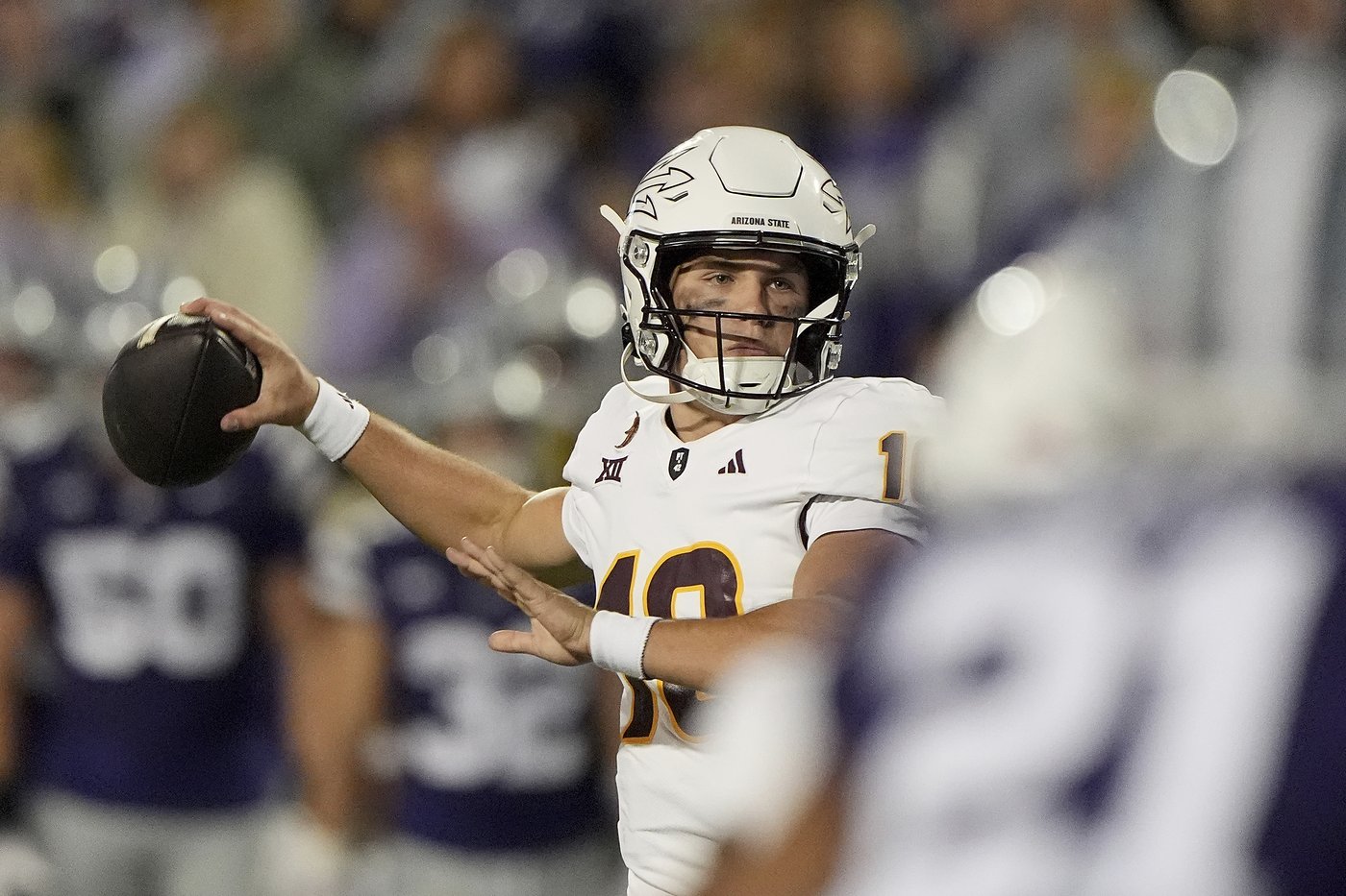 Arizona State holds on to beat No. 20 Kansas State 24-14 and remain in the Big 12 title picture | iNFOnews.ca Arizona State holds on to beat No. 20 Kansas State 24-14 and remain in the Big 12 title picture | iNFOnews.ca