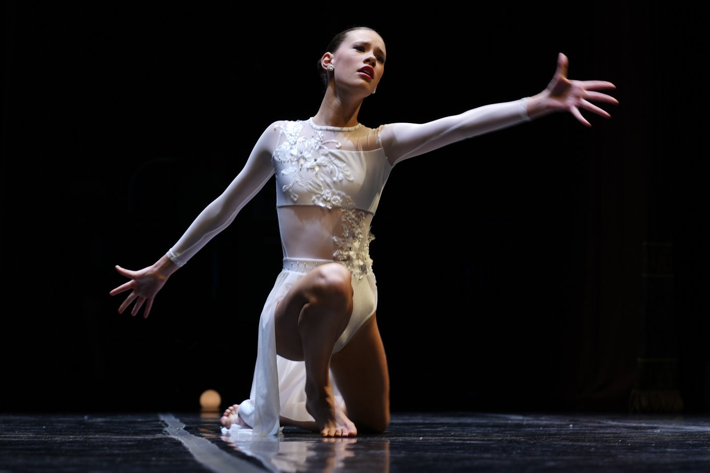 Teen dancers descend on Massachusetts to compete in the "American Idol" of ballet | iNFOnews.ca
