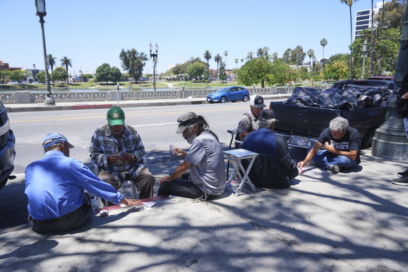 Residents still shaken a day after federal authorities march through Los Angeles' MacArthur Park | iNFOnews.ca Residents still shaken a day after federal authorities march through Los Angeles' MacArthur Park | iNFOnews.ca