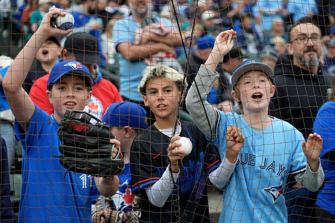 Parents weigh cost of later school night bedtime to cheer the Blue Jays as a family | iNFOnews.ca Parents weigh cost of later school night bedtime to cheer the Blue Jays as a family | iNFOnews.ca