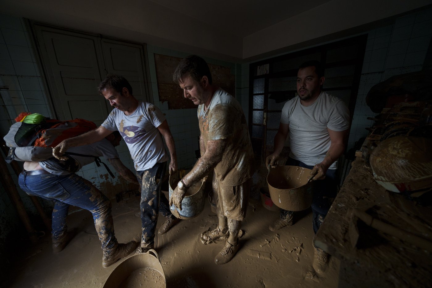 A week after Spain's floods, families hope that the missing are alive with 89 unaccounted for | iNFOnews.ca A week after Spain's floods, families hope that the missing are alive with 89 unaccounted for | iNFOnews.ca