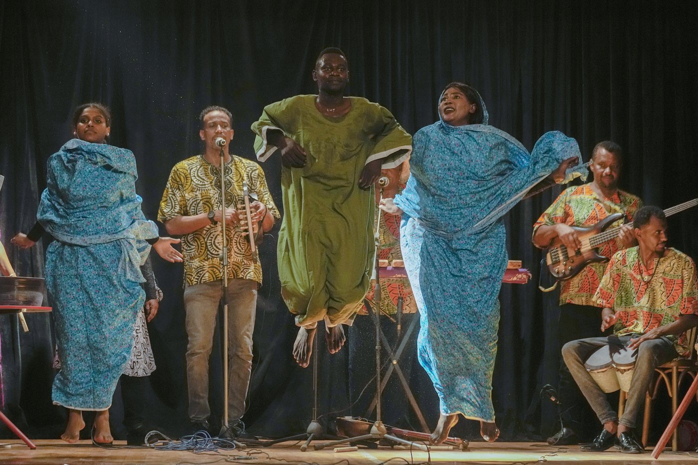 In music and dance, Sudanese performers transport refugee audiences back home | iNFOnews.ca In music and dance, Sudanese performers transport refugee audiences back home | iNFOnews.ca