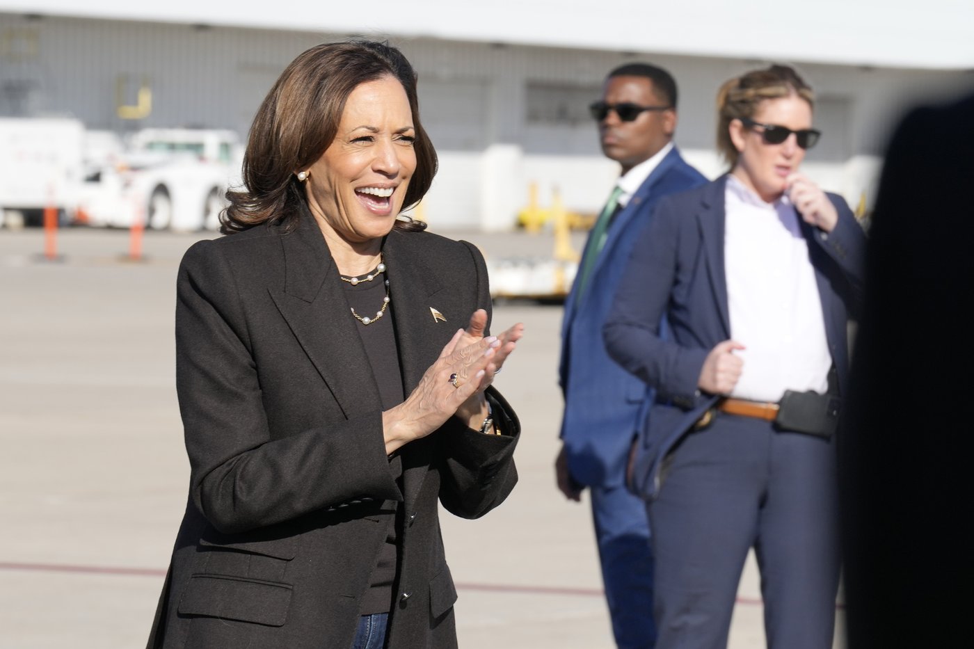 Trump fights back after Harris questions whether he is 'exhausted' | iNFOnews.ca Trump fights back after Harris questions whether he is 'exhausted' | iNFOnews.ca