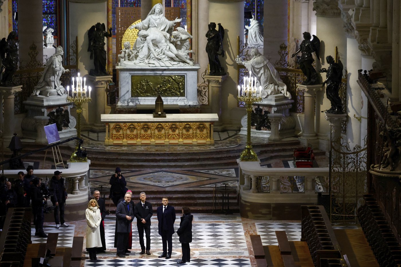 PHOTO COLLECTION: France Notre Dame | iNFOnews.ca