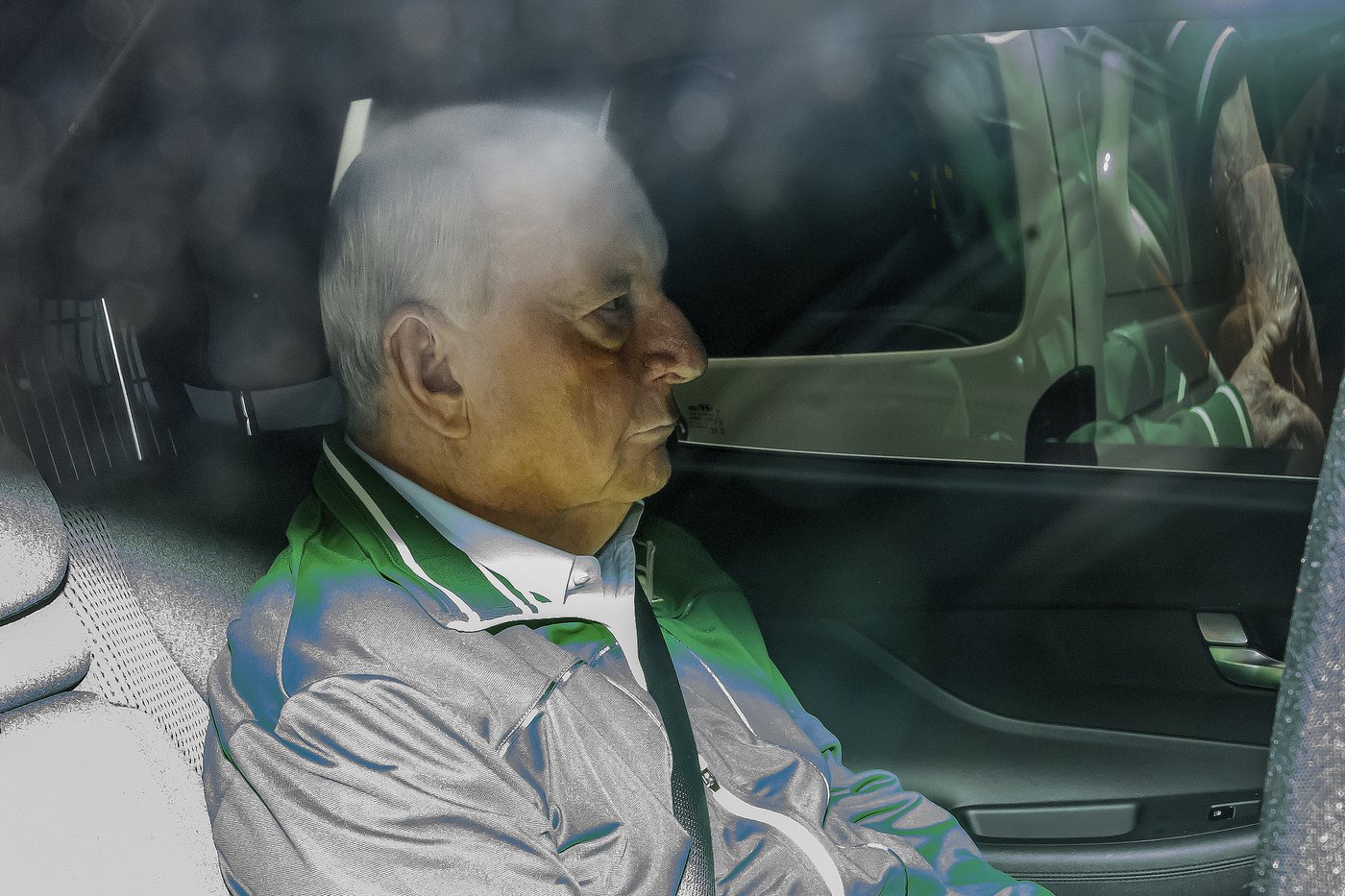 Former Sydney radio broadcaster and rugby coach Alan Jones charged with sex crimes | iNFOnews.ca