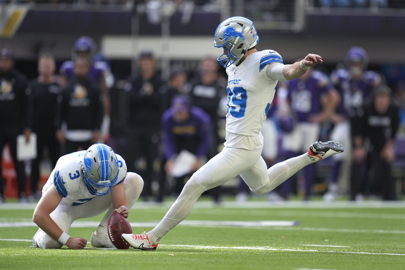 Lions rookie kicker Jake Bates thought his football dream was dead. His game-winner beat the Vikings | iNFOnews.ca