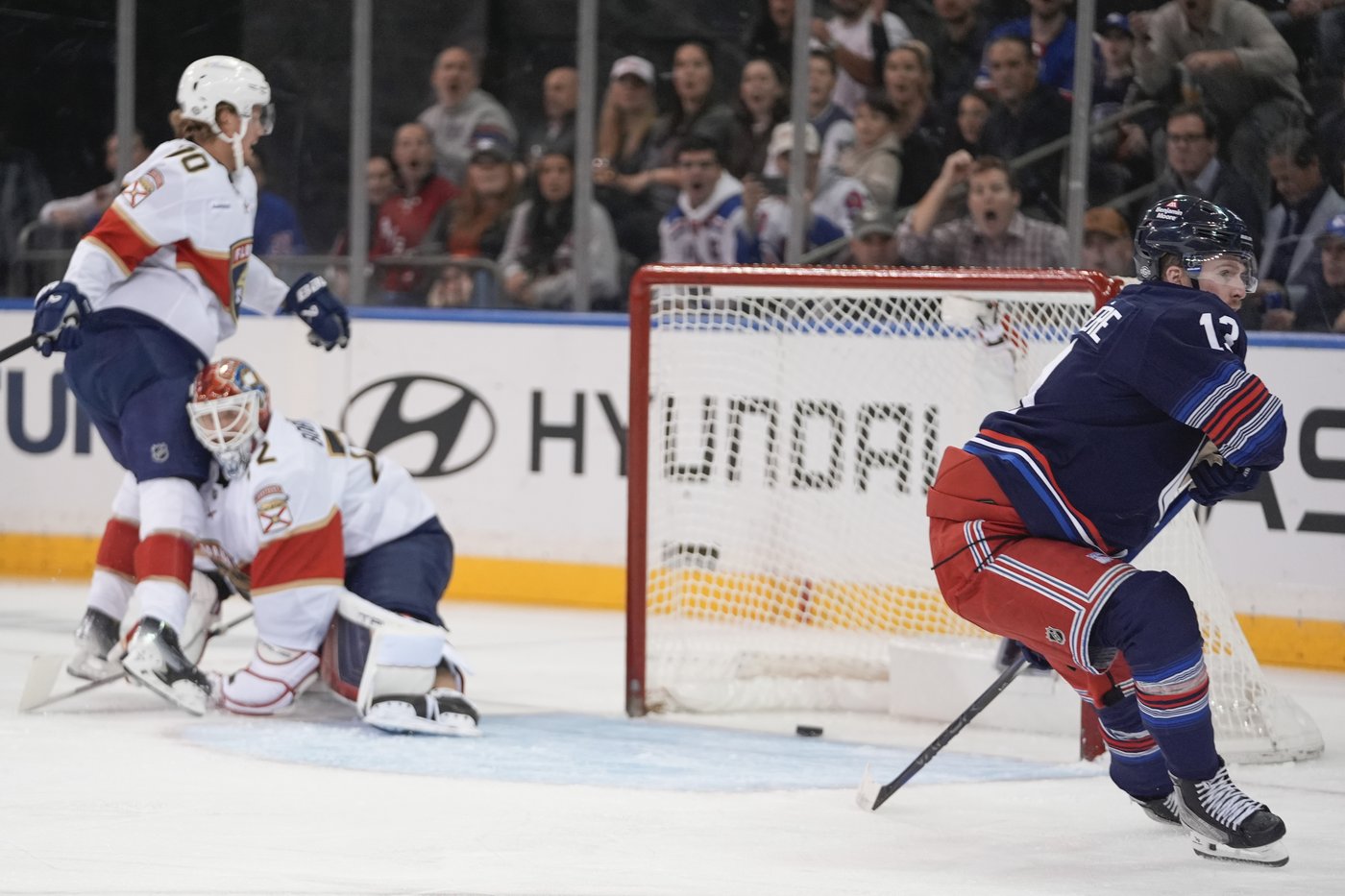 Bobrovsky wins 400th career game, Panthers beat Rangers 3-1 in Eastern Conference Finals rematch | iNFOnews.ca Bobrovsky wins 400th career game, Panthers beat Rangers 3-1 in Eastern Conference Finals rematch | iNFOnews.ca