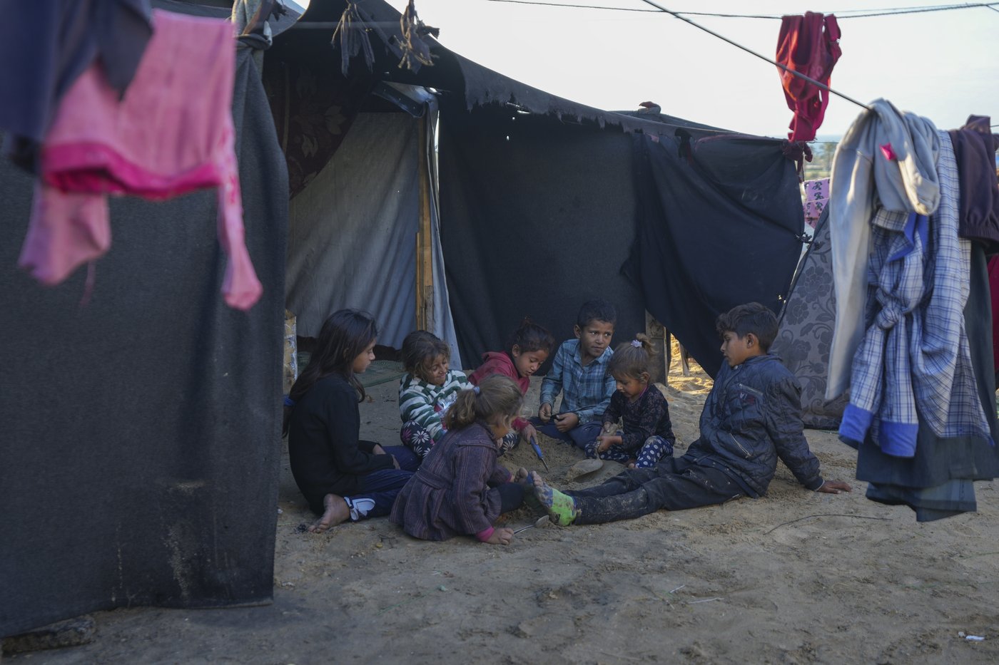 Winter is hitting Gaza and many Palestinians have little protection from the cold | iNFOnews.ca Winter is hitting Gaza and many Palestinians have little protection from the cold | iNFOnews.ca
