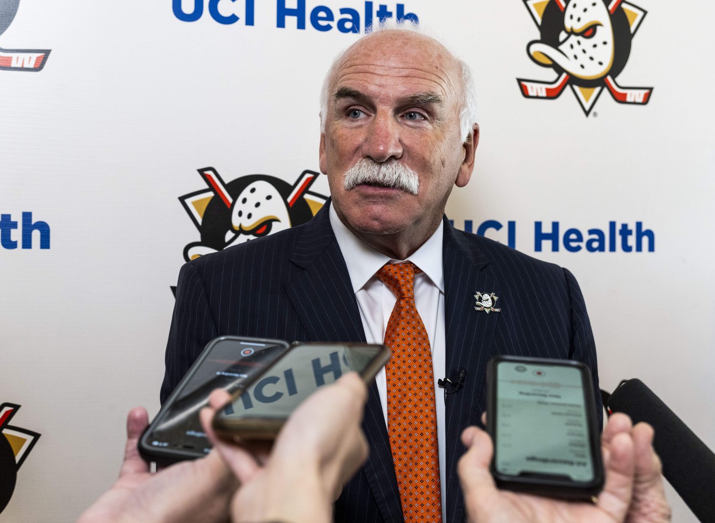 Joel Quenneville hired by Anaheim Ducks for his 1st head coaching job since Blackhawks abuse scandal | iNFOnews.ca Joel Quenneville hired by Anaheim Ducks for his 1st head coaching job since Blackhawks abuse scandal | iNFOnews.ca