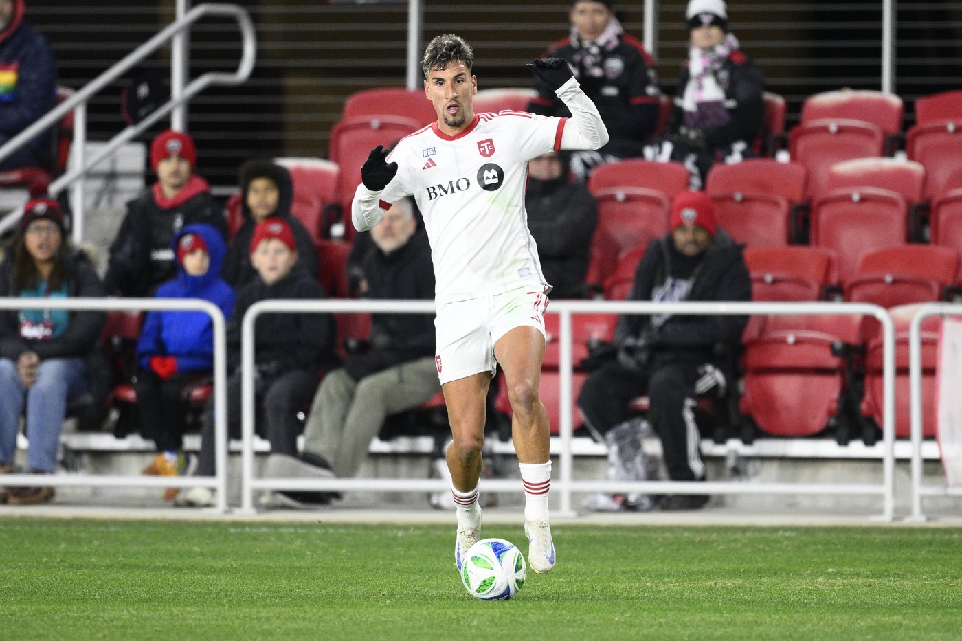 Toronto FC defeats 10-man Real Salt Lake 1-0 for first win of MLS season | iNFOnews.ca