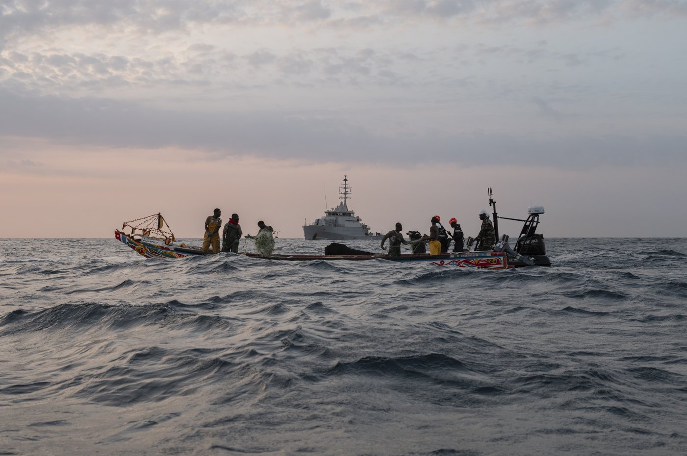 On board with Senegal’s navy as it searches for migrants on a popular but deadly route toward Europe | iNFOnews.ca On board with Senegal’s navy as it searches for migrants on a popular but deadly route toward Europe | iNFOnews.ca