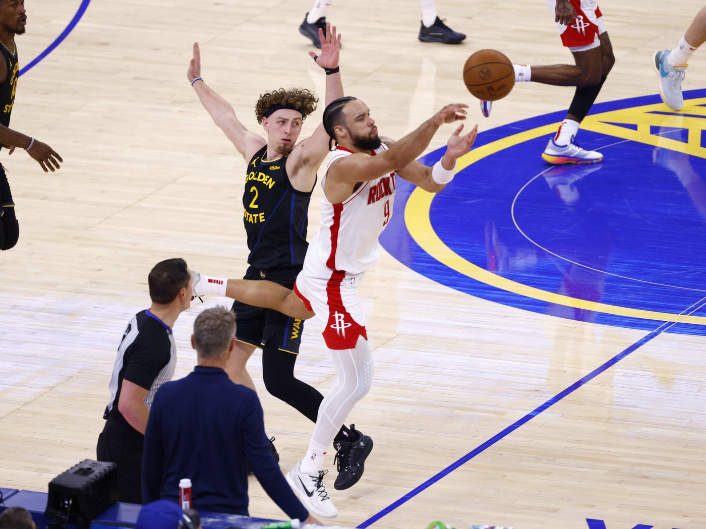 Warriors will have to do it the hard way, make another trip to Houston after Rockets even series | iNFOnews.ca Warriors will have to do it the hard way, make another trip to Houston after Rockets even series | iNFOnews.ca