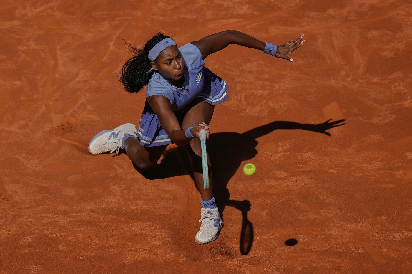 Coco Gauff routs Iga Swiatek to reach Madrid final against No. 1 Aryna Sabalenka | iNFOnews.ca
