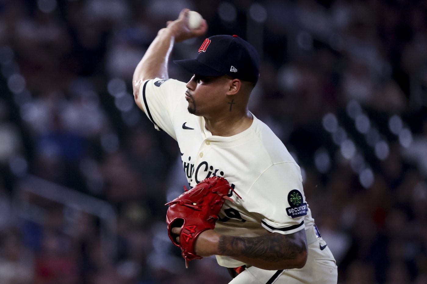 What's in a number? Everything for new Phillies reliever Jhoan Duran and a favor from his manager | iNFOnews.ca What's in a number? Everything for new Phillies reliever Jhoan Duran and a favor from his manager | iNFOnews.ca