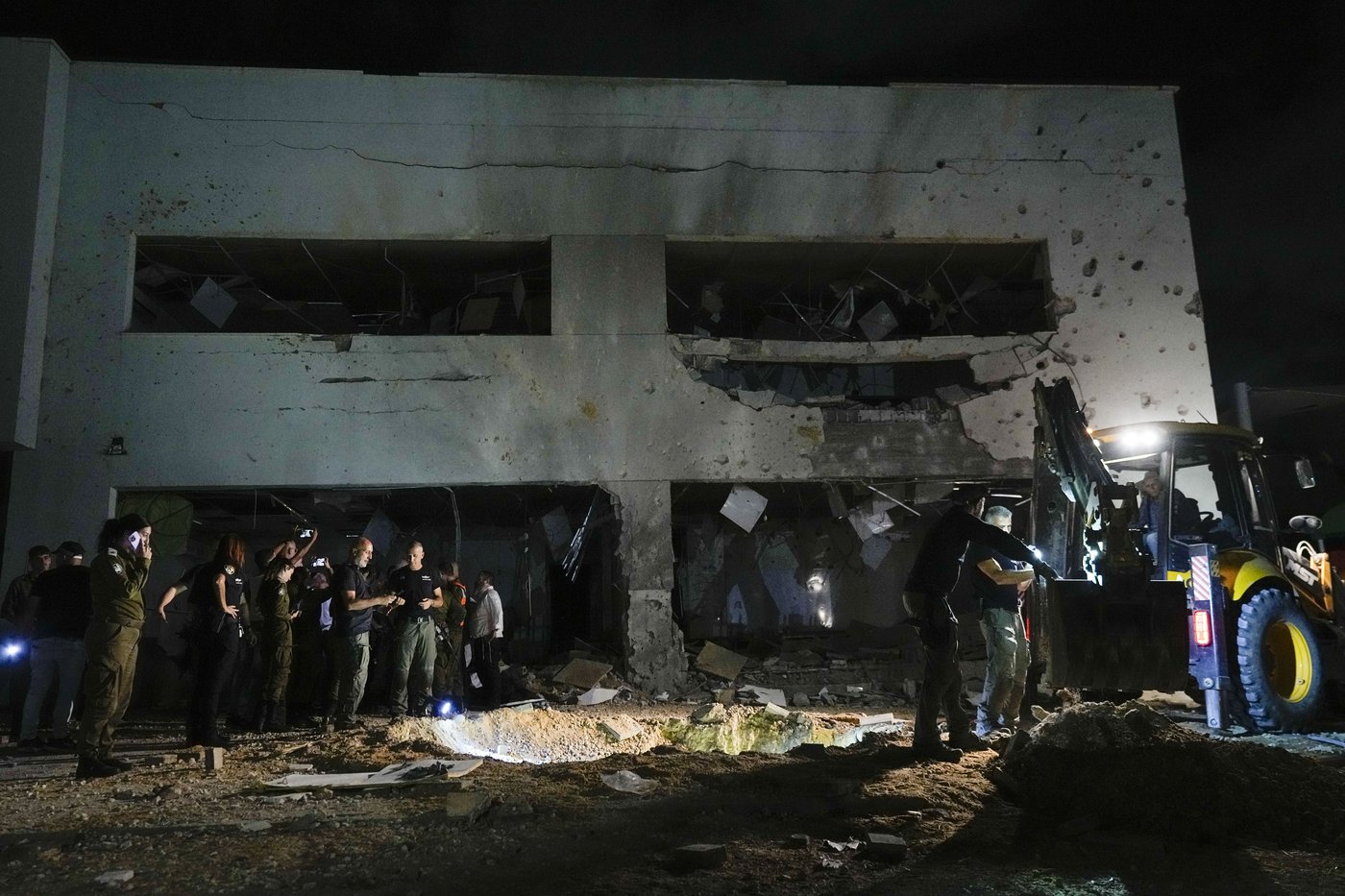 After pressing an Israel-Hezbollah cease-fire, the Biden administration shifts its message | iNFOnews.ca