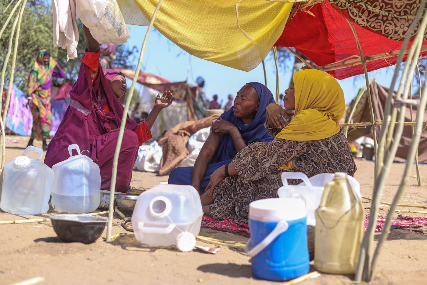 Sudan's paramilitary forces killed hundreds at a hospital in Darfur, residents and aid workers say | iNFOnews.ca