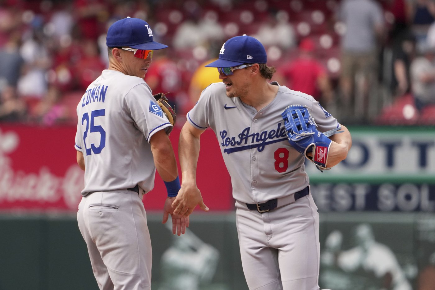 Clayton Kershaw gets 1st win this season with 5 sharp innings as Dodgers beat Cardinals 7-3 | iNFOnews.ca Clayton Kershaw gets 1st win this season with 5 sharp innings as Dodgers beat Cardinals 7-3 | iNFOnews.ca