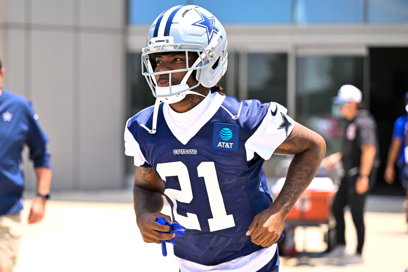 Cornerback Caelen Carson joins Cowboys' growing injury list with hyperextended knee | iNFOnews.ca