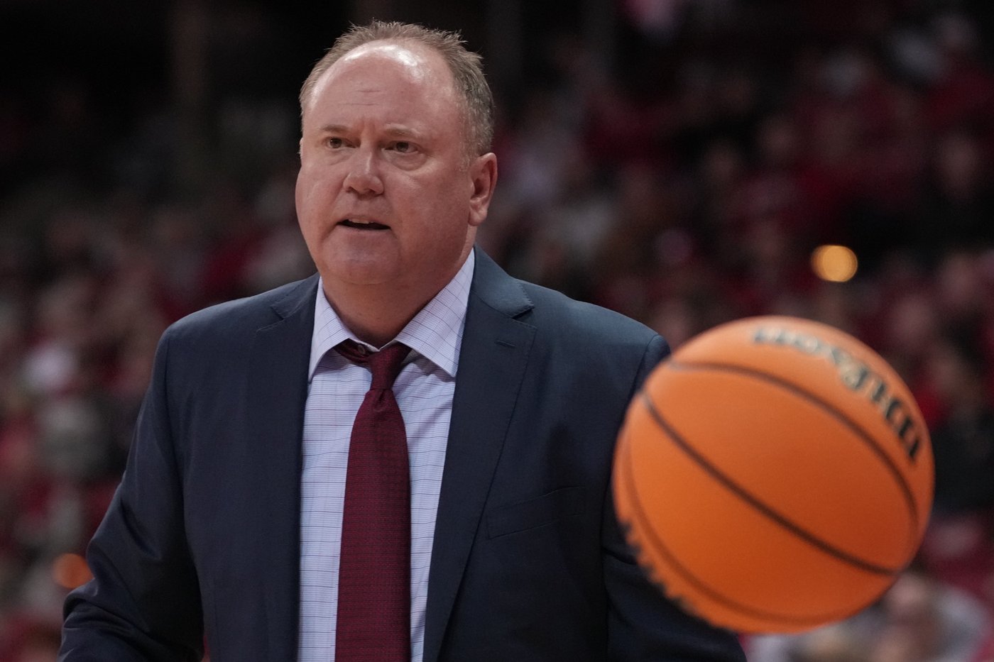 Blackwell scores 31 points as No. 24 Wisconsin opens with 96-64 victory over Campbell | iNFOnews.ca Blackwell scores 31 points as No. 24 Wisconsin opens with 96-64 victory over Campbell | iNFOnews.ca
