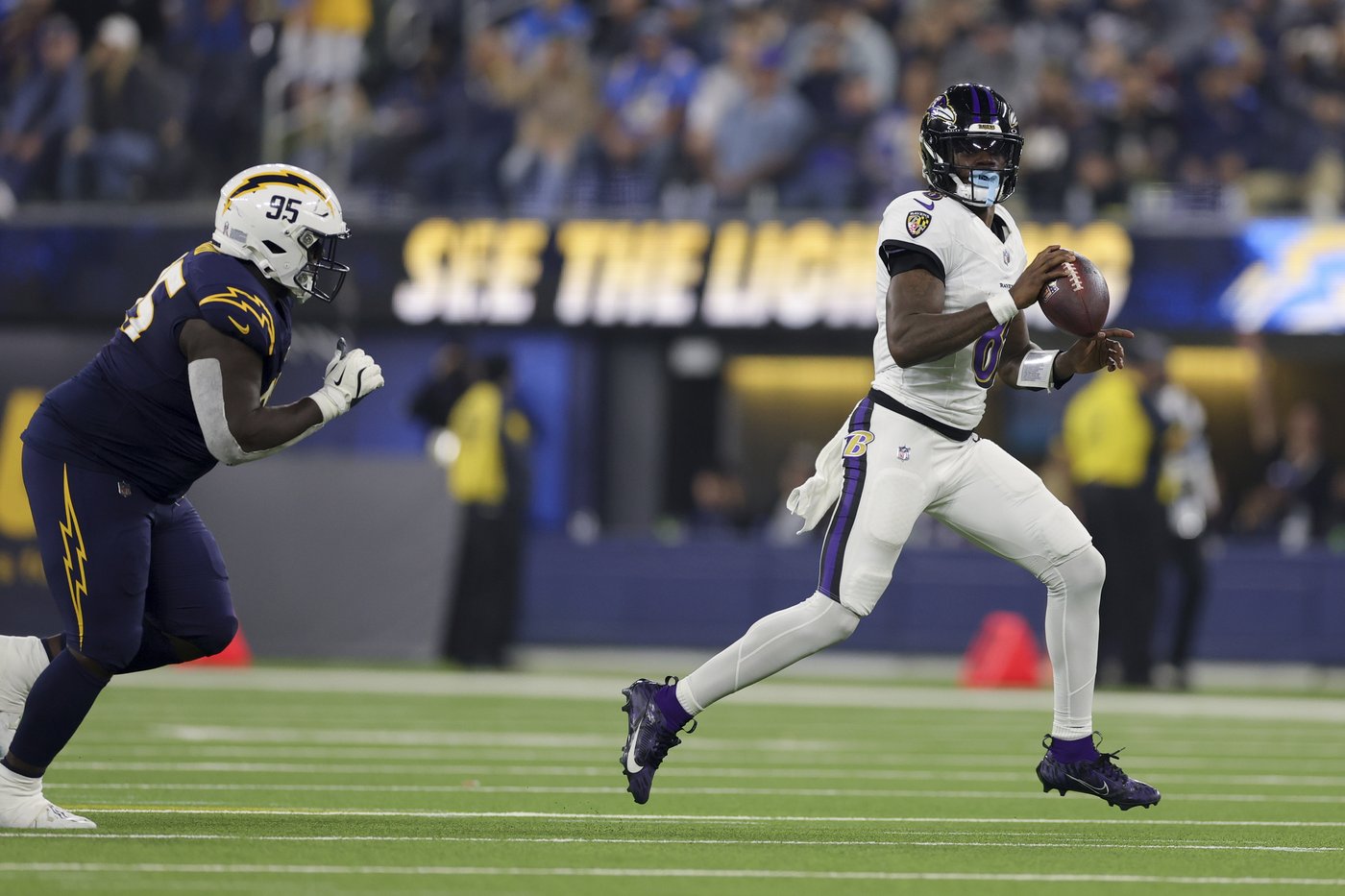 Lamar Jackson takes on Philadelphia's top-ranked defense when the Ravens host the Eagles | iNFOnews.ca Lamar Jackson takes on Philadelphia's top-ranked defense when the Ravens host the Eagles | iNFOnews.ca