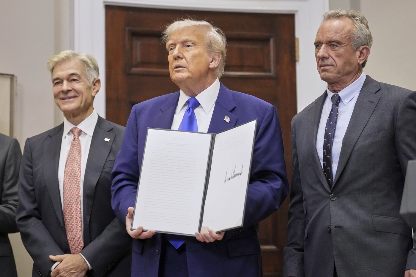 FACT FOCUS: Trump blames other countries for high US drug prices. Experts say it's not their fault | iNFOnews.ca FACT FOCUS: Trump blames other countries for high US drug prices. Experts say it's not their fault | iNFOnews.ca