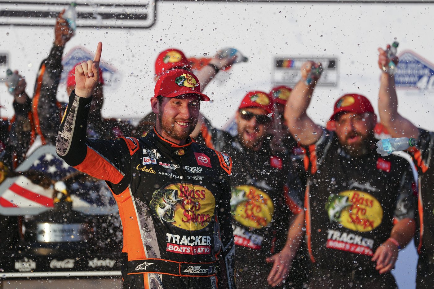 Chase Briscoe holds off Joe Gibbs Racing teammate Denny Hamlin to win at Pocono | iNFOnews.ca Chase Briscoe holds off Joe Gibbs Racing teammate Denny Hamlin to win at Pocono | iNFOnews.ca