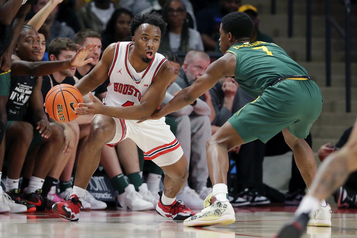 No. 6 Houston beats Baylor 76-65 as 5 Cougars score in double figures | iNFOnews.ca