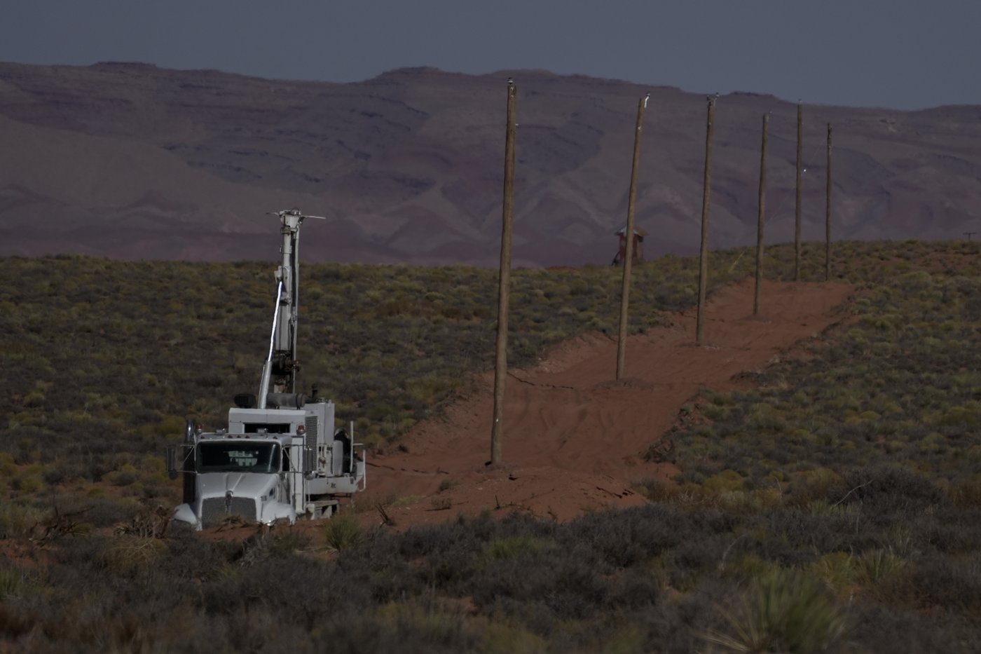 On Navajo Nation, a push to electrify more homes on the vast reservation | iNFOnews.ca