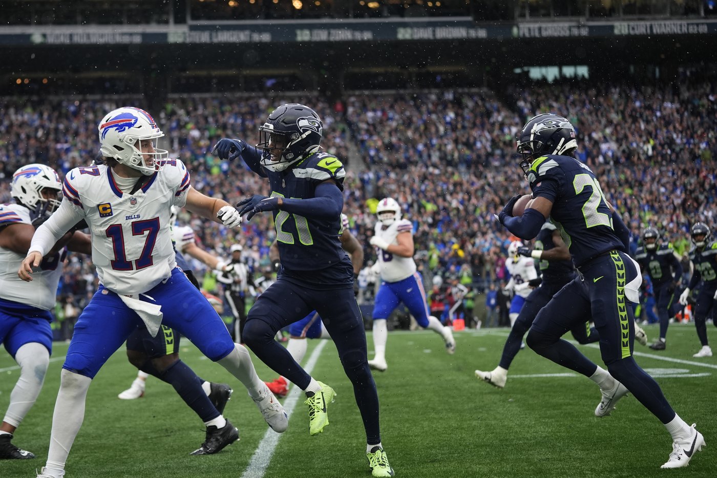 Josh Jobe making the most of opportunities with Seahawks | iNFOnews.ca Josh Jobe making the most of opportunities with Seahawks | iNFOnews.ca