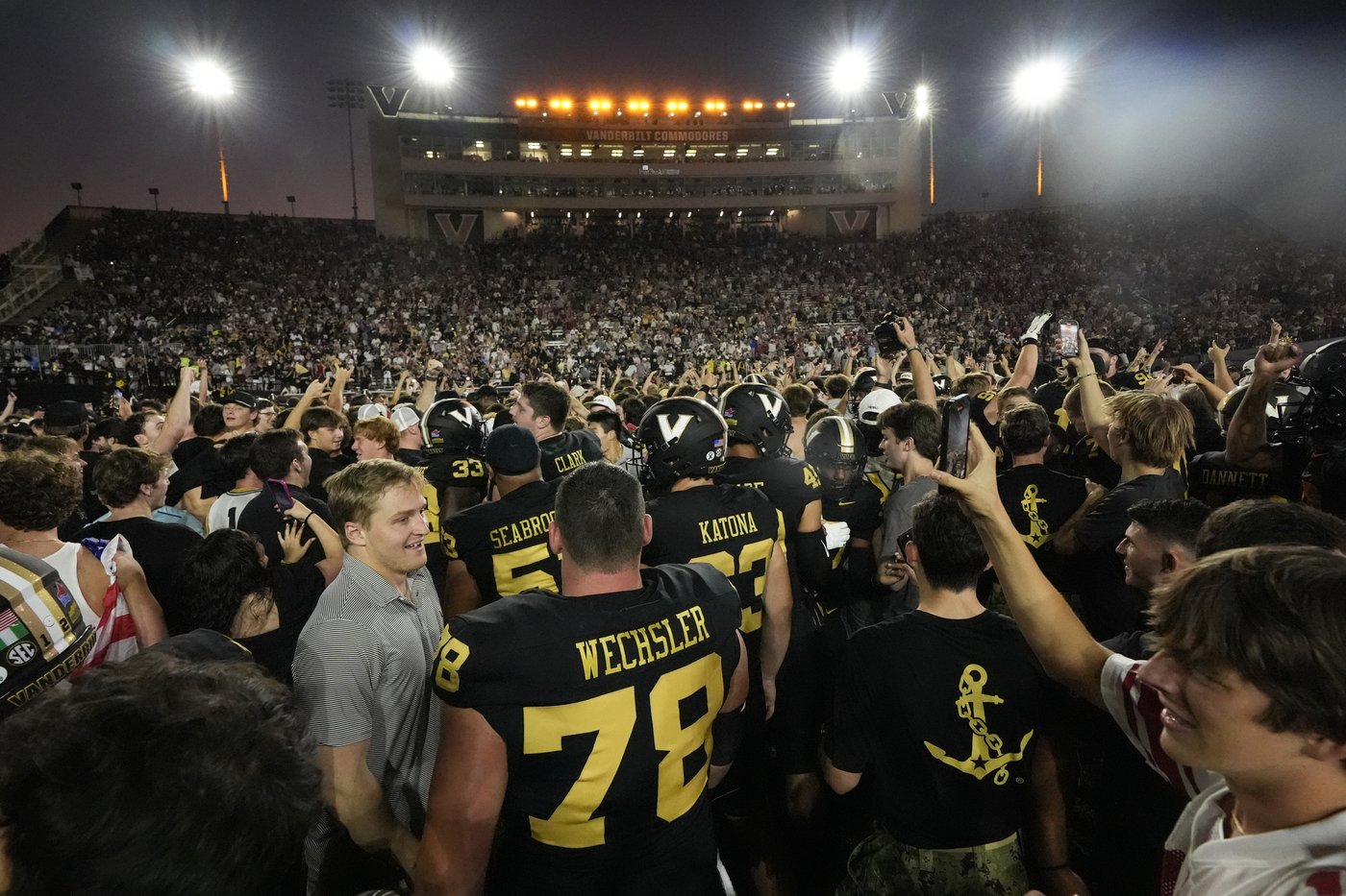 Vanderbilt back home hosting Ball State trying to make case as Top 25 team | iNFOnews.ca