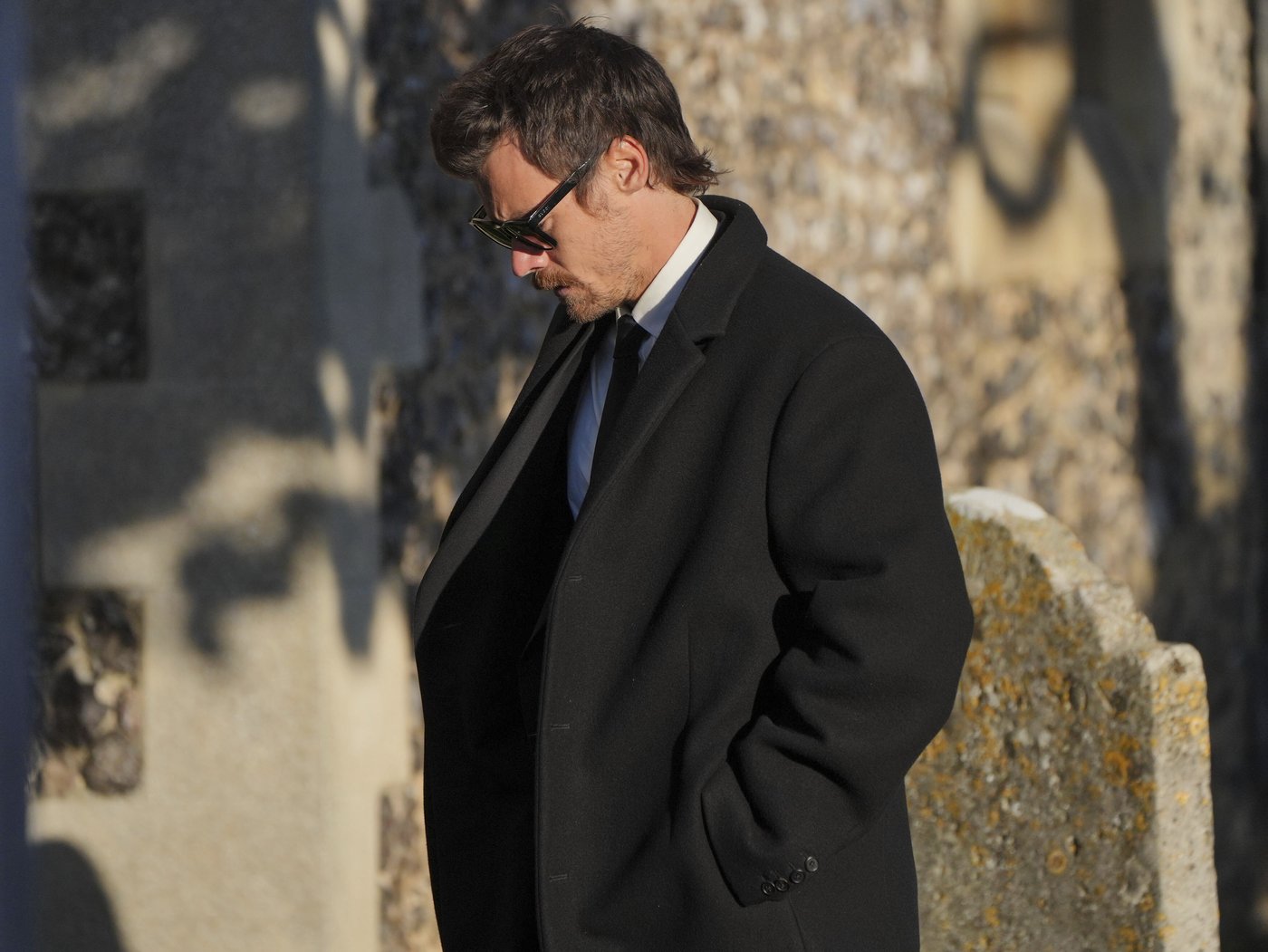 Liam Payne's One Direction bandmates among the mourners at singer's funeral | iNFOnews.ca