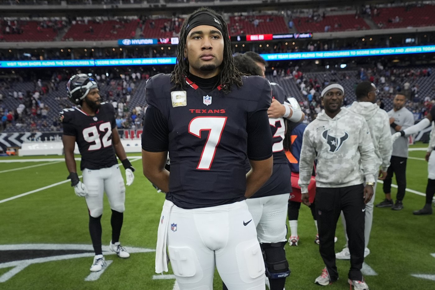 Texans foiled by mistake after mistake in 32-27 loss to Titans | iNFOnews.ca Texans foiled by mistake after mistake in 32-27 loss to Titans | iNFOnews.ca