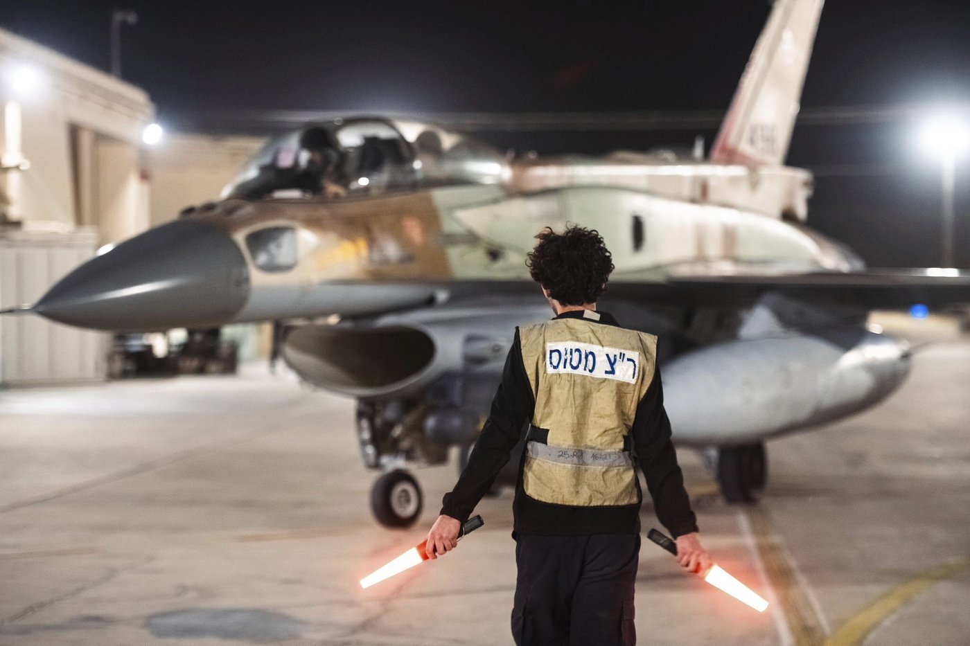 Trump promises to bring lasting peace to a tumultuous Middle East. But fixing it won't be easy | iNFOnews.ca Trump promises to bring lasting peace to a tumultuous Middle East. But fixing it won't be easy | iNFOnews.ca