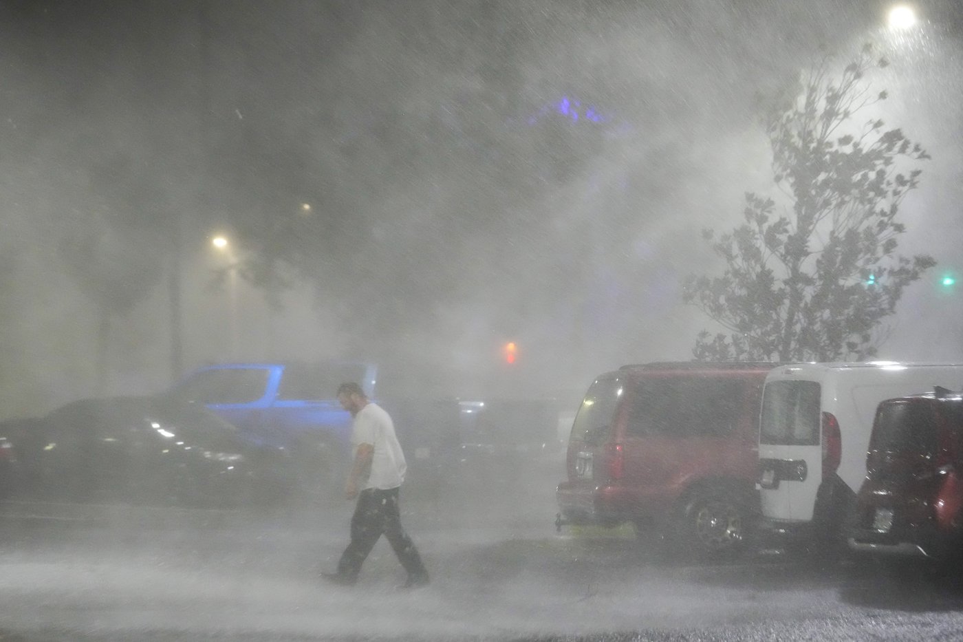 The Jacksonville Jaguars say their flight to London will be delayed because of Hurricane Milton | iNFOnews.ca