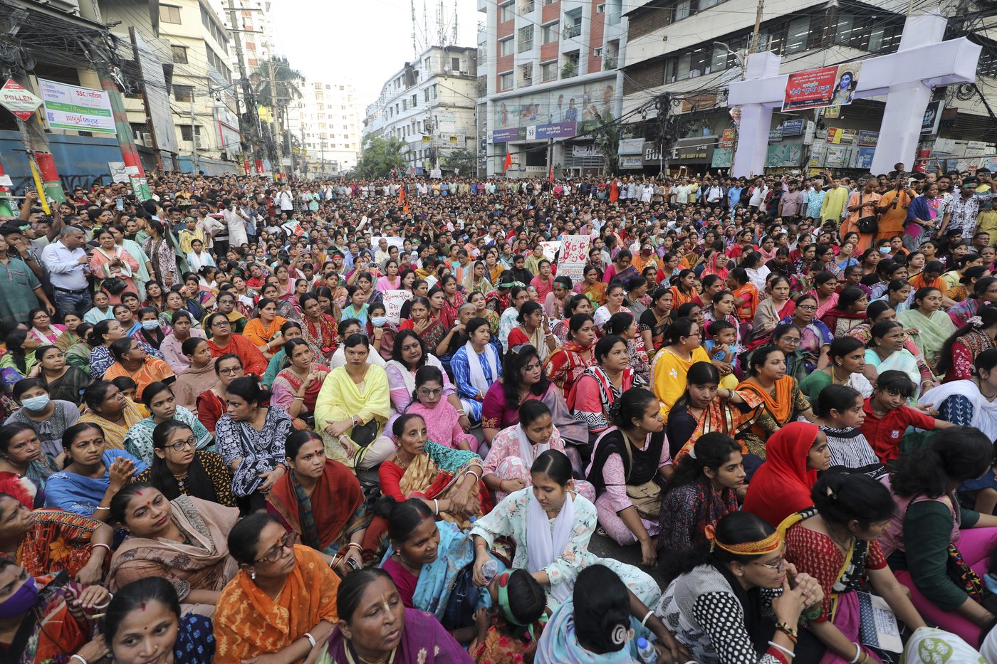Hindus in Bangladesh rally to demand protection from attacks and harassment | iNFOnews.ca